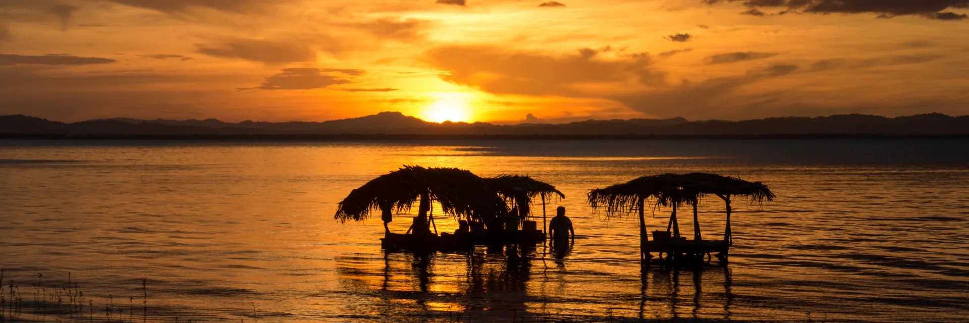 boat riding in uganda